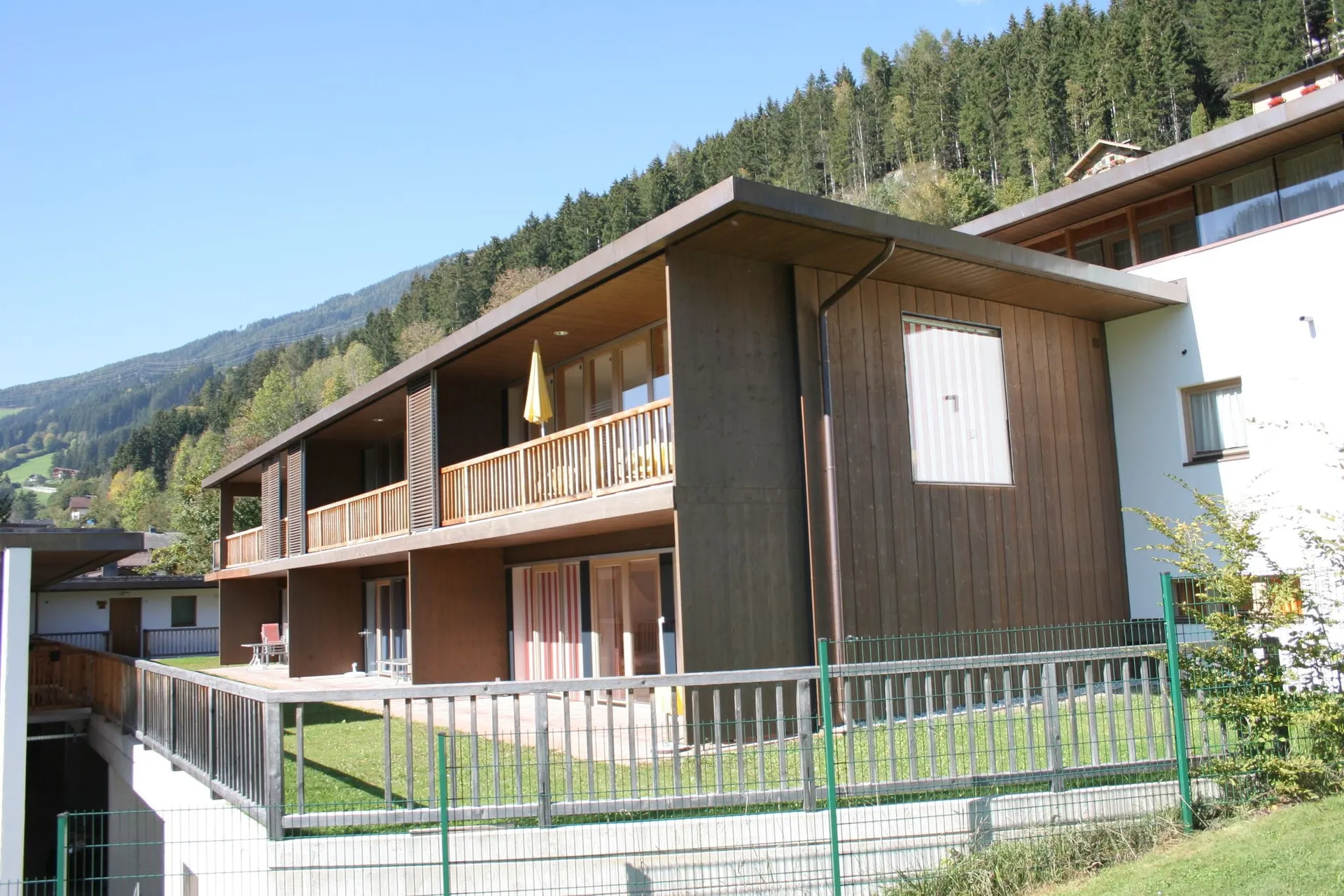 Exterieur vakantiehuis (zomer)