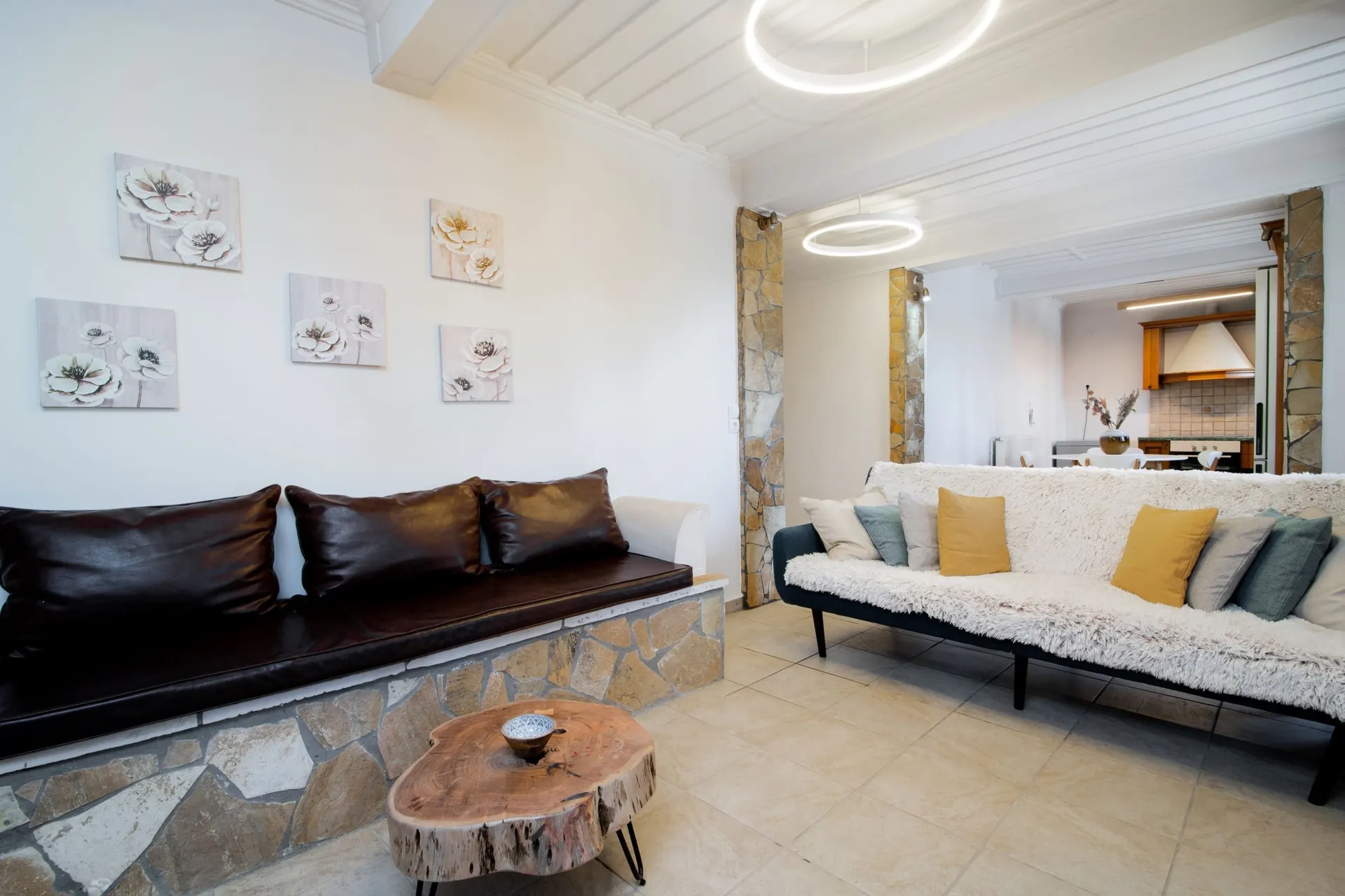 Pine Tree Villa - Woonkamer