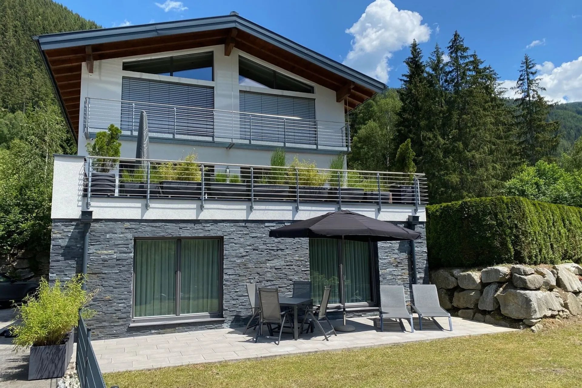Extérieur maison de vacances (été)