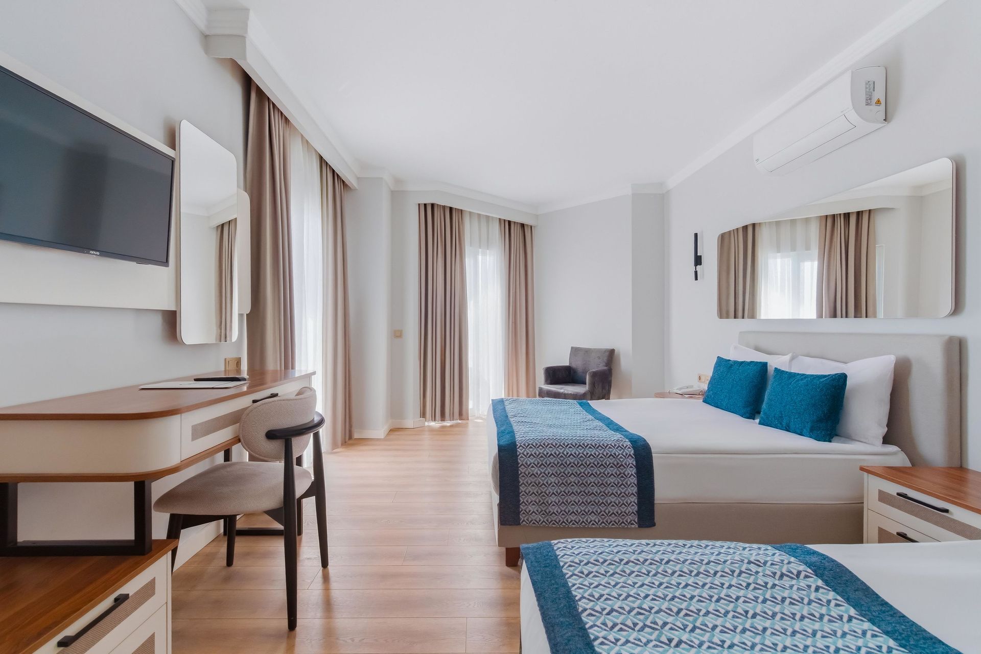 Q Ella Beach Hotel, foto 12