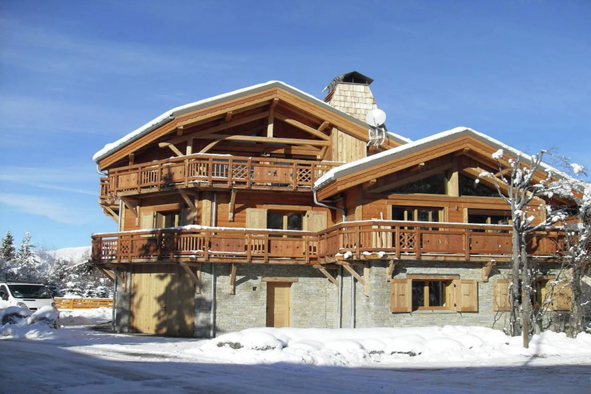 Exterieur vakantiehuis (winter)