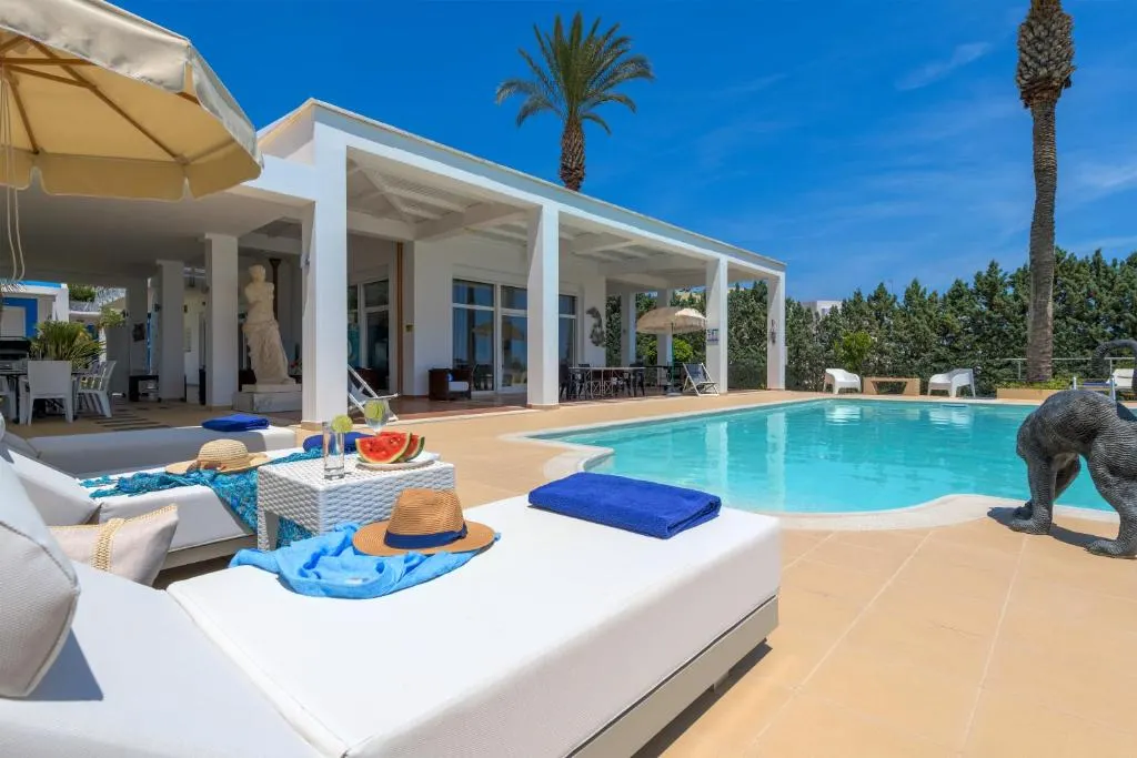 Grande Dame Villa