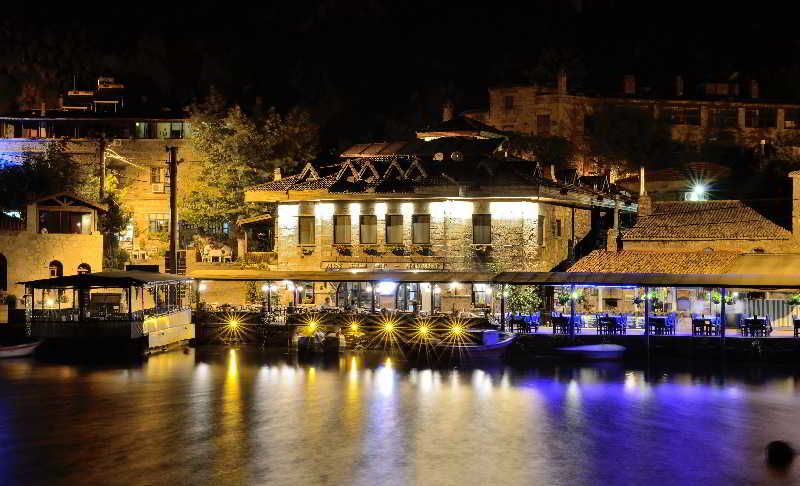 Assos Behram, foto 3