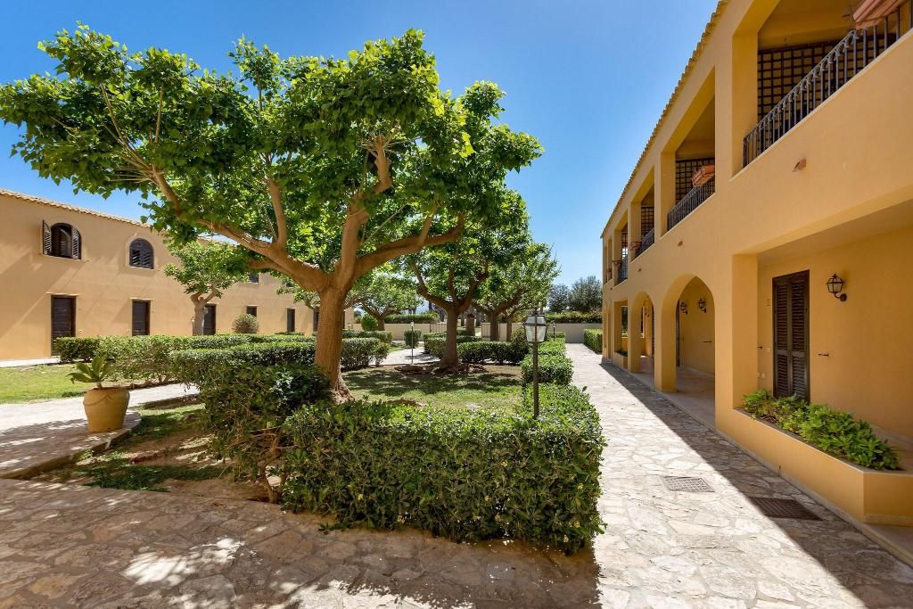 Phi Hotel La Tonnara di Bonagia, foto 5