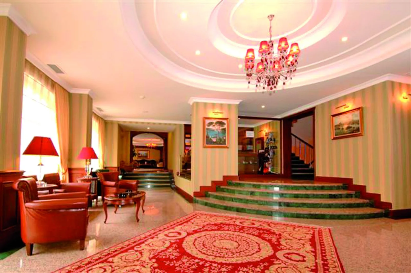 Grand Yavuz Hotel