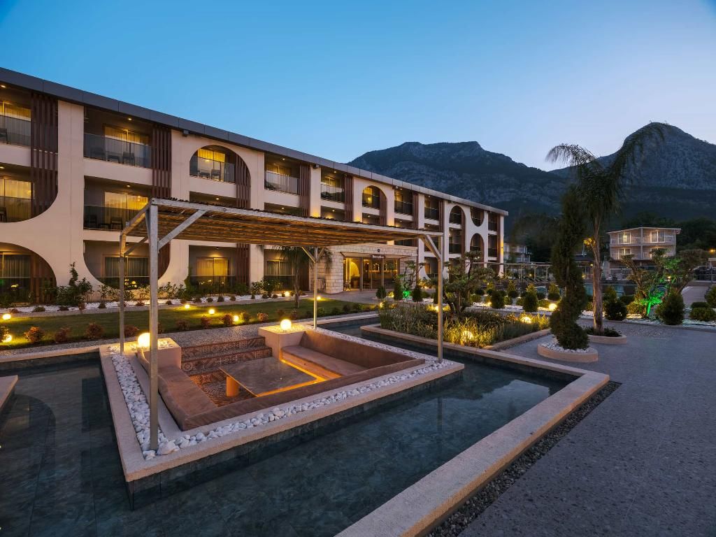 Monk Resort Hotel, foto 2
