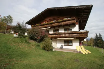 Exterieur vakantiehuis (zomer)