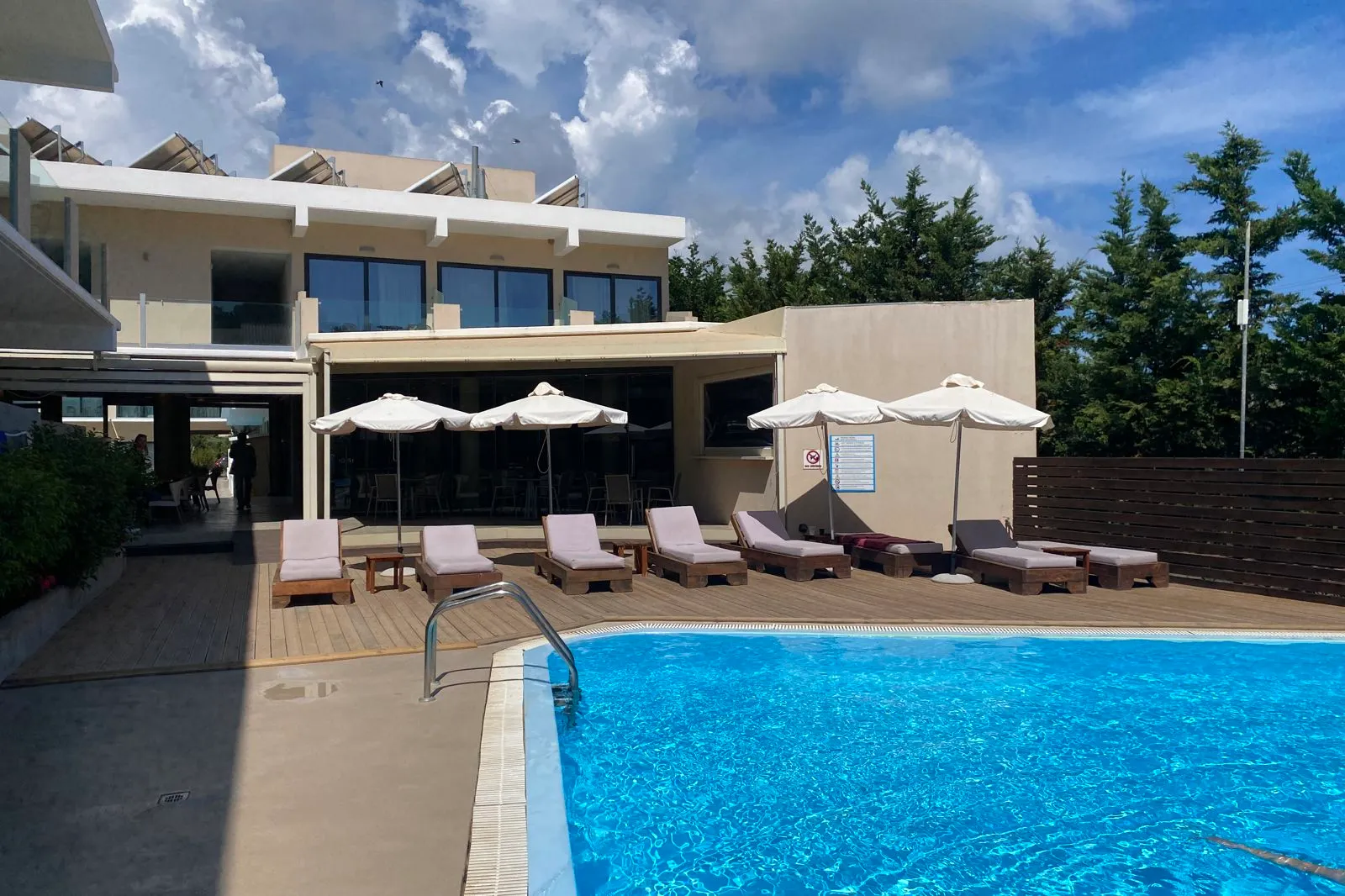 Selyria Resort