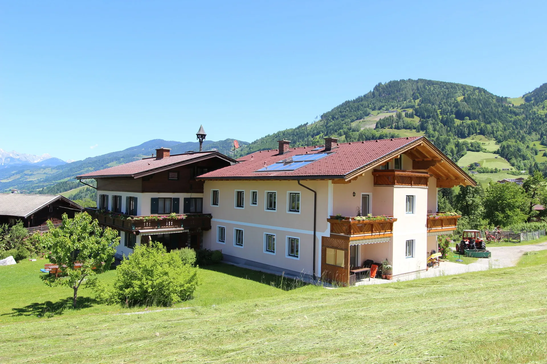 Exterieur vakantiehuis (zomer)