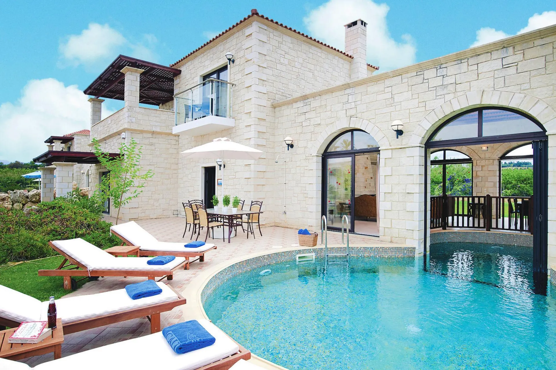 Piscine maison de vacances