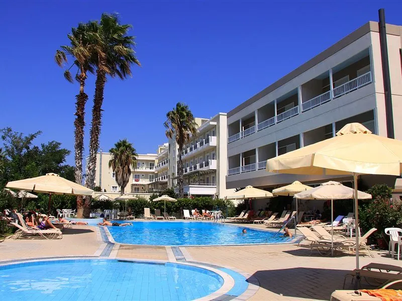 Agela Hotel & Apartments