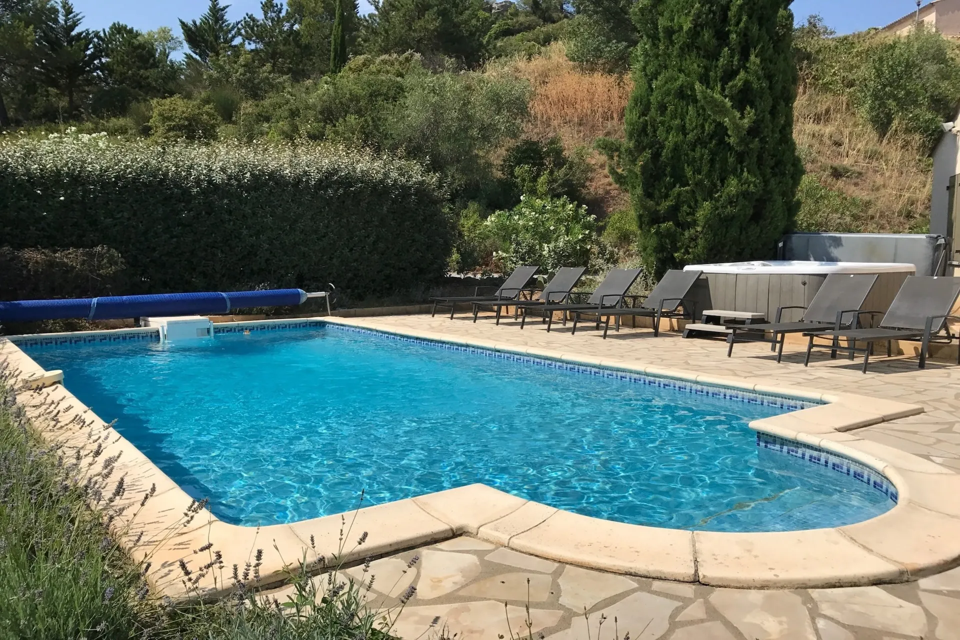 Piscine maison de vacances