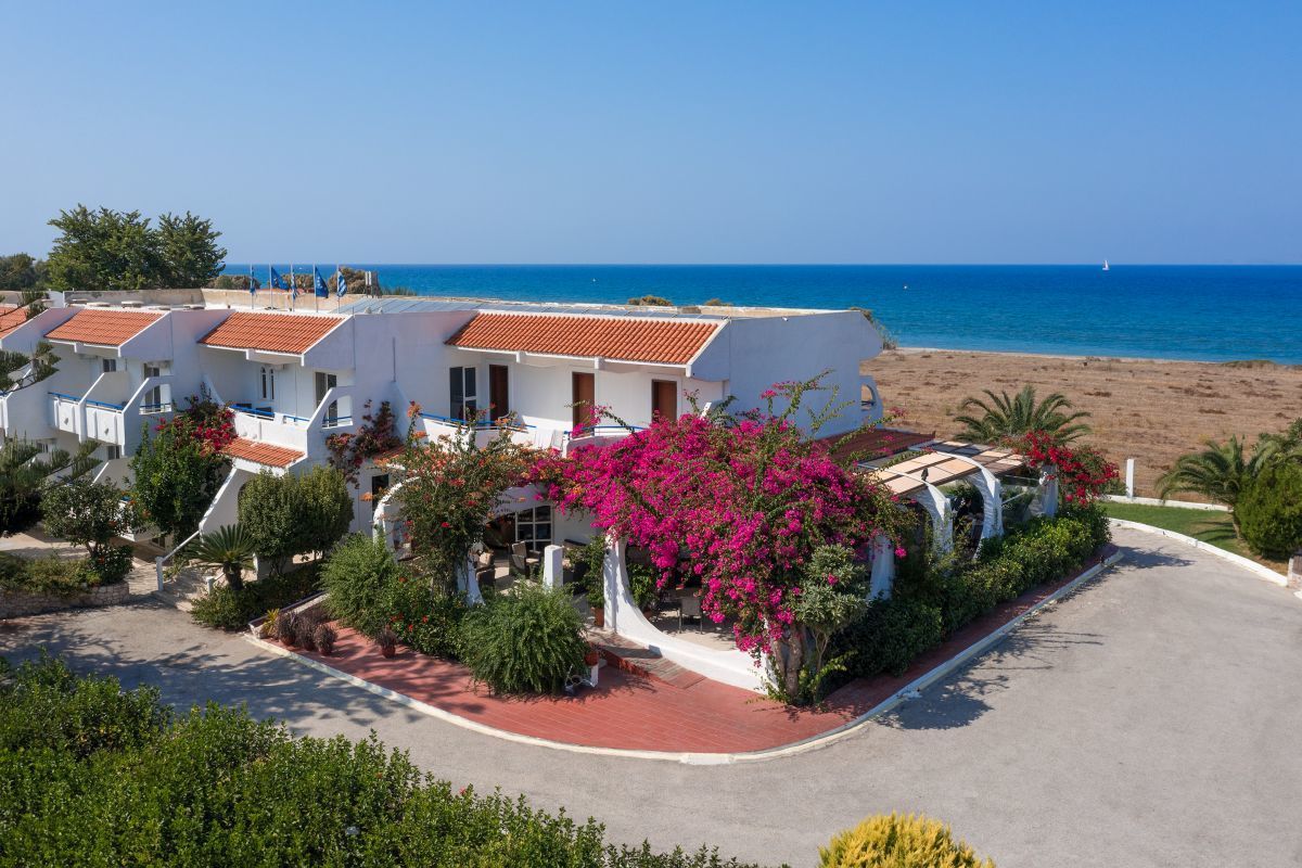 Nirvana Beach Hotel, foto 6