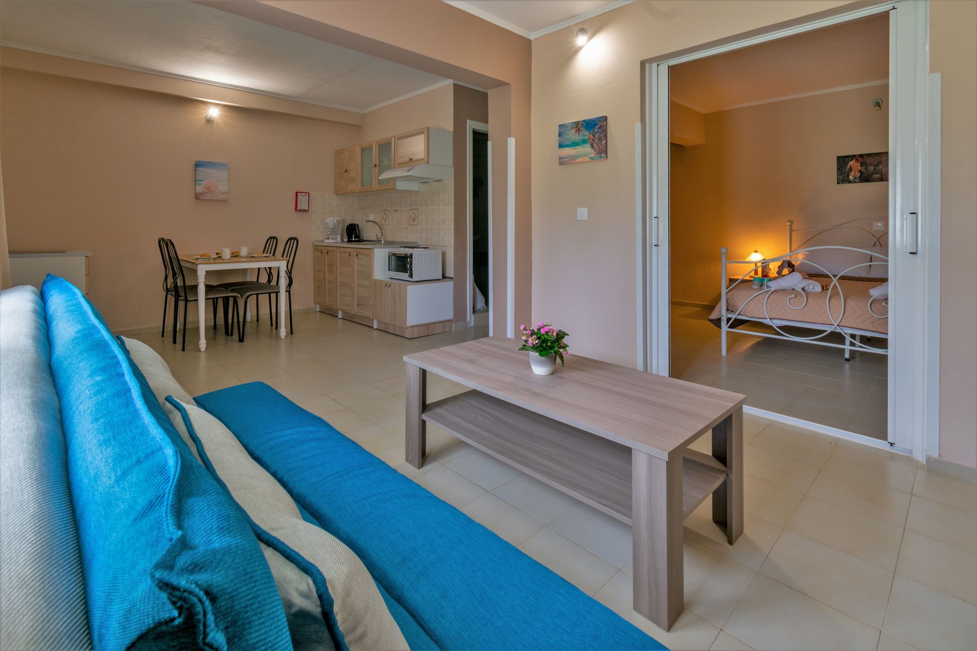 Govino Bay, foto 12