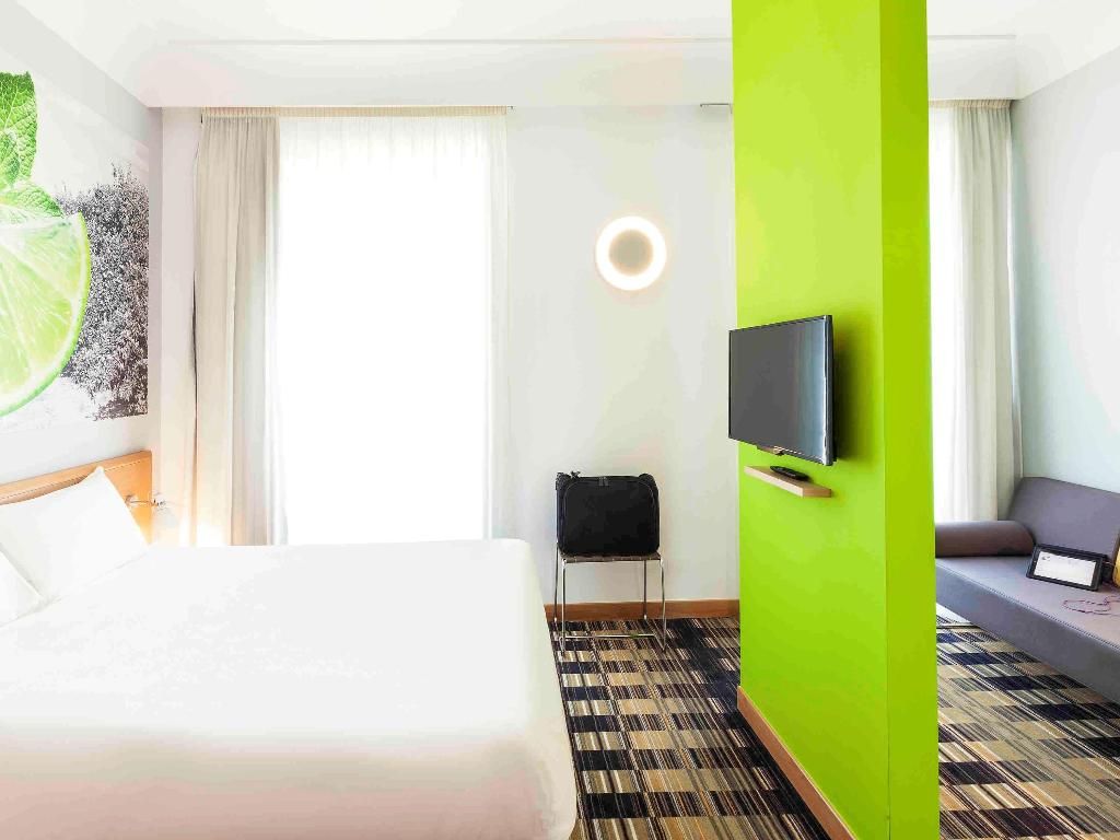 ibis Styles Napoli Garibaldi, foto 8