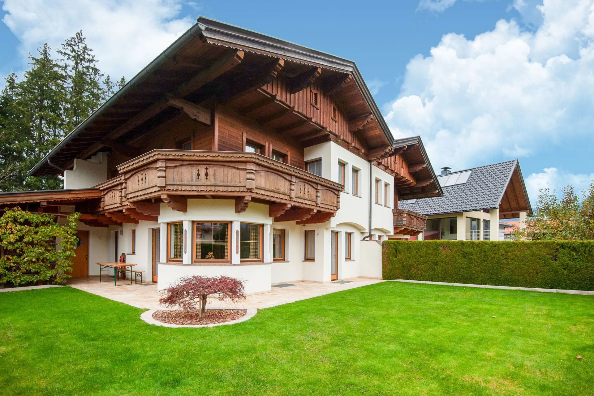 Exterieur vakantiehuis (zomer)
