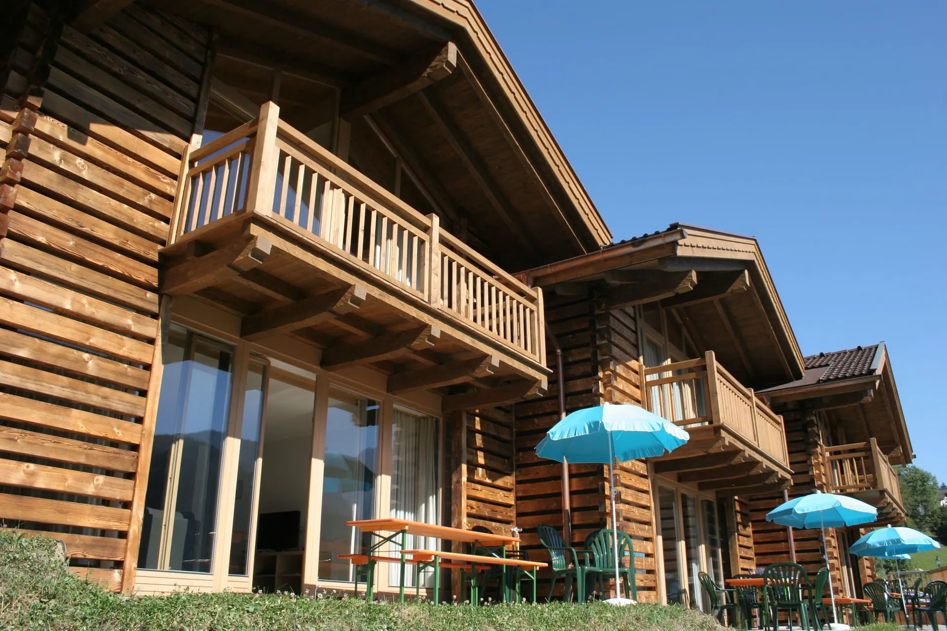 Exterieur vakantiehuis (zomer)