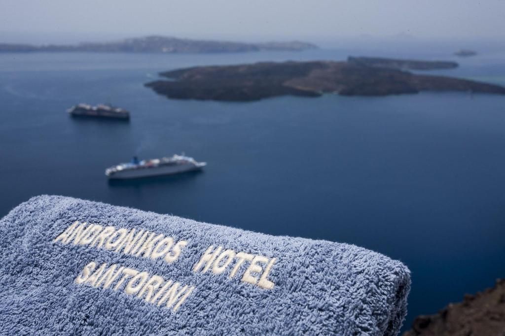 Andronikos Santorini, foto 2