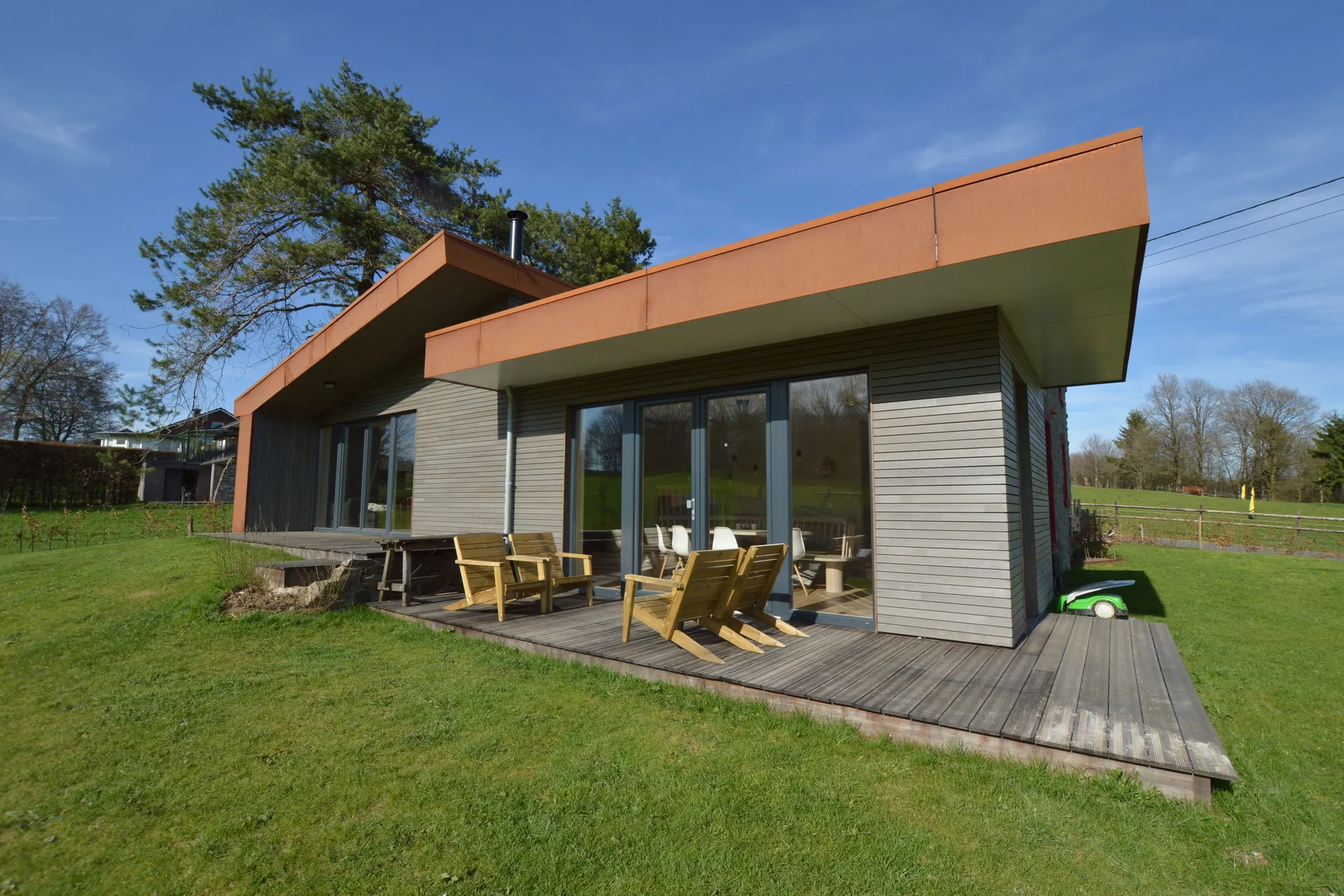 Extérieur maison de vacances (été)