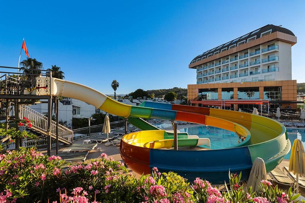 Throne Beach Resort & Spa, foto 6