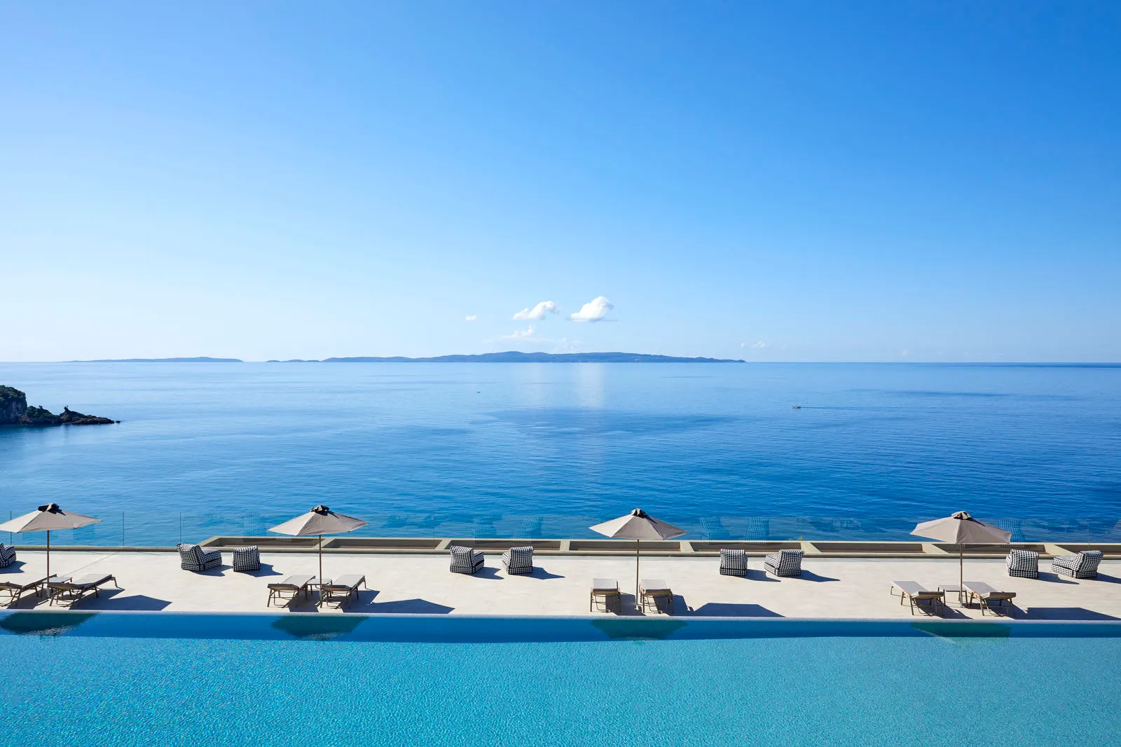 Elix, Mar-Bella Collection