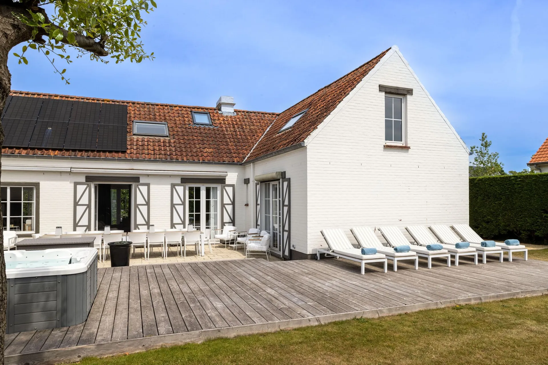 Extérieur maison de vacances (été)