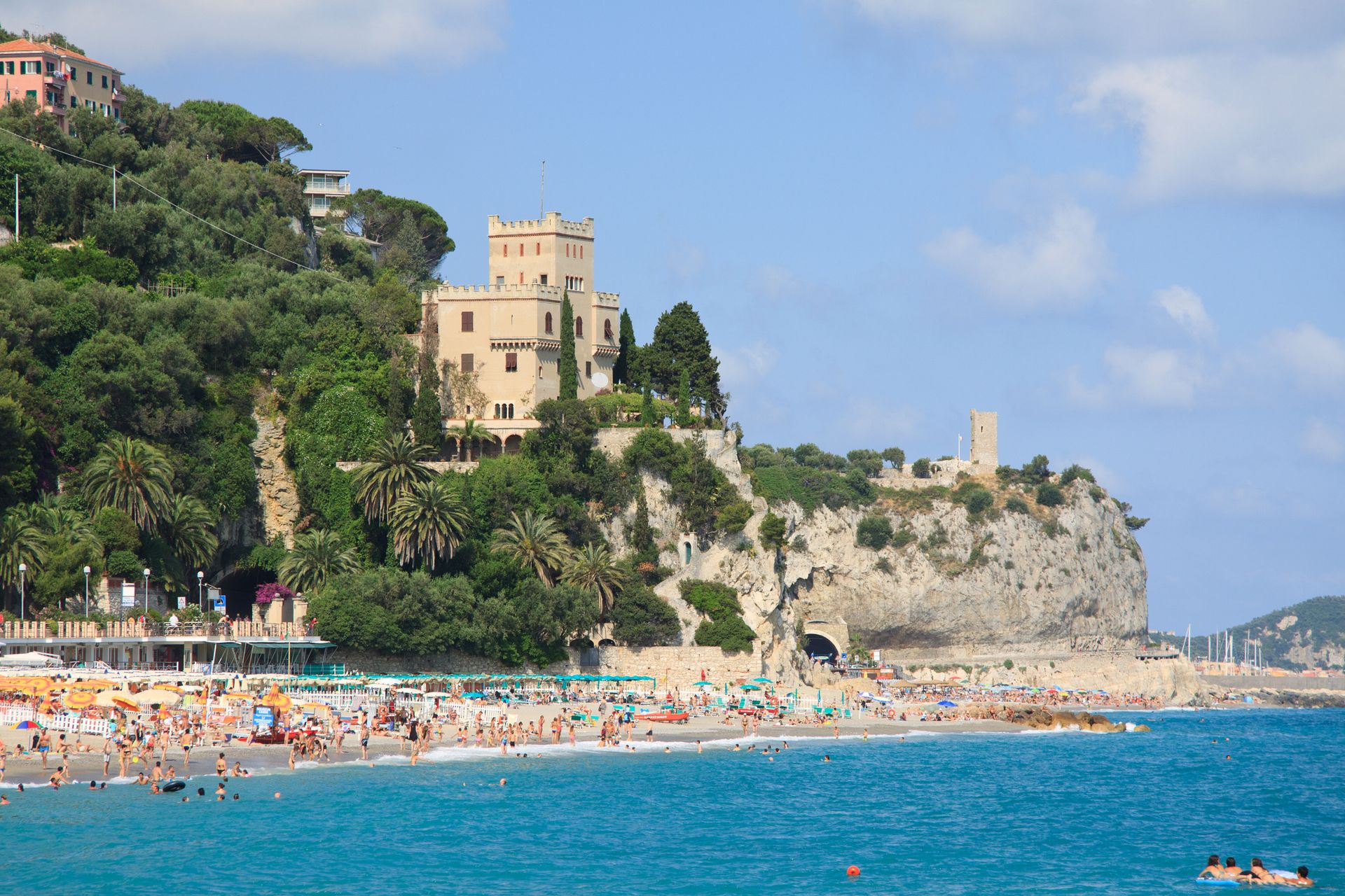 Italiaanse Bloemenrivièra, Alassio, foto 9