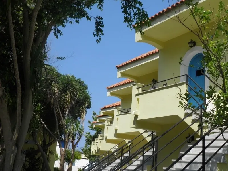 Ammes Hotel & Apartments