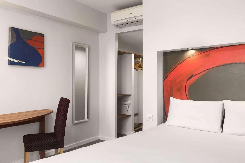 Ramada by Wyndham London Stansted Airport, foto 11