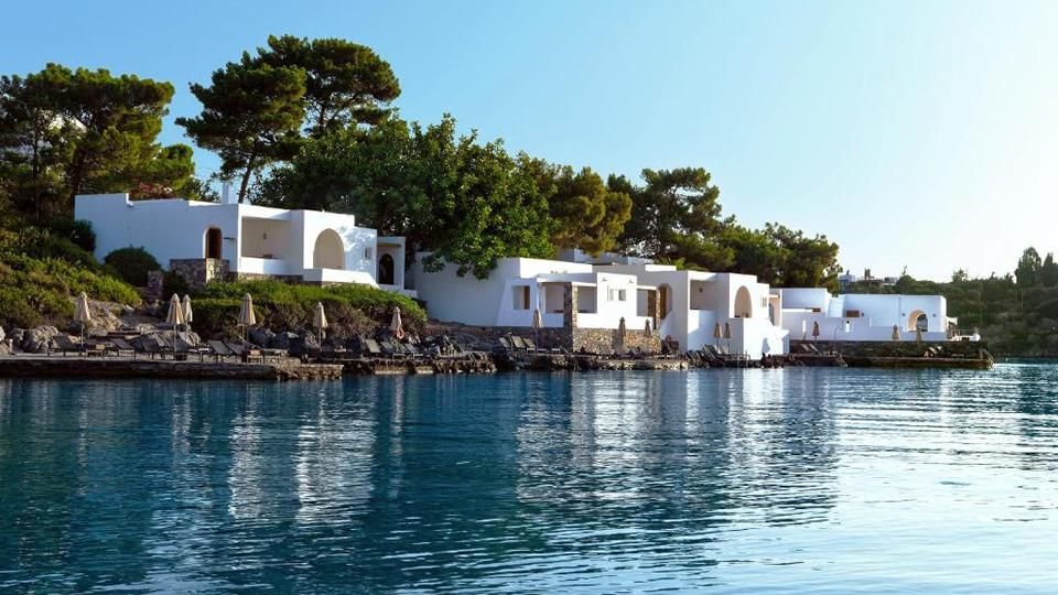 Minos Beach art hotel