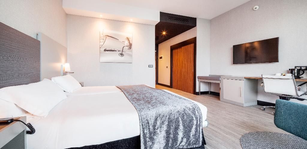 Hotel ILUNION Atrium, foto 4