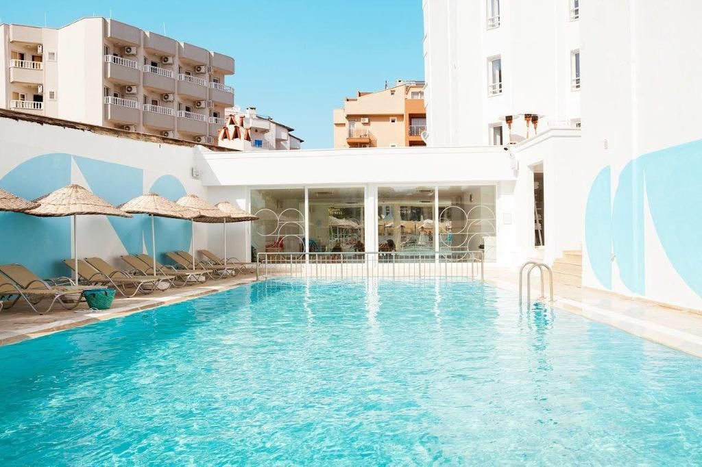The Beachfront Hotel, foto 12