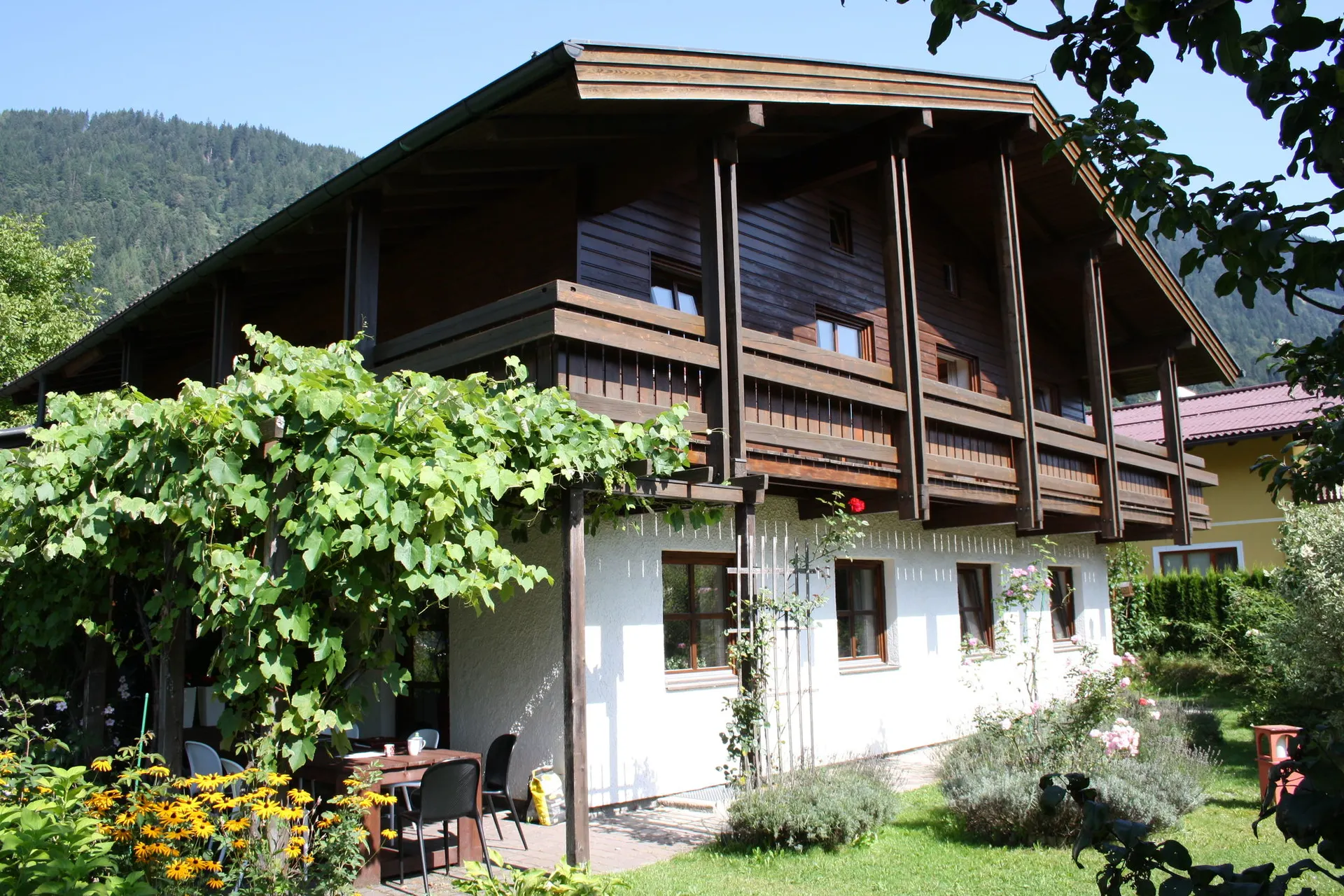 Extérieur maison de vacances (été)