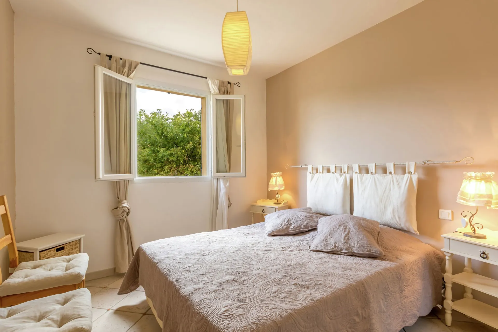 Chambre à coucher