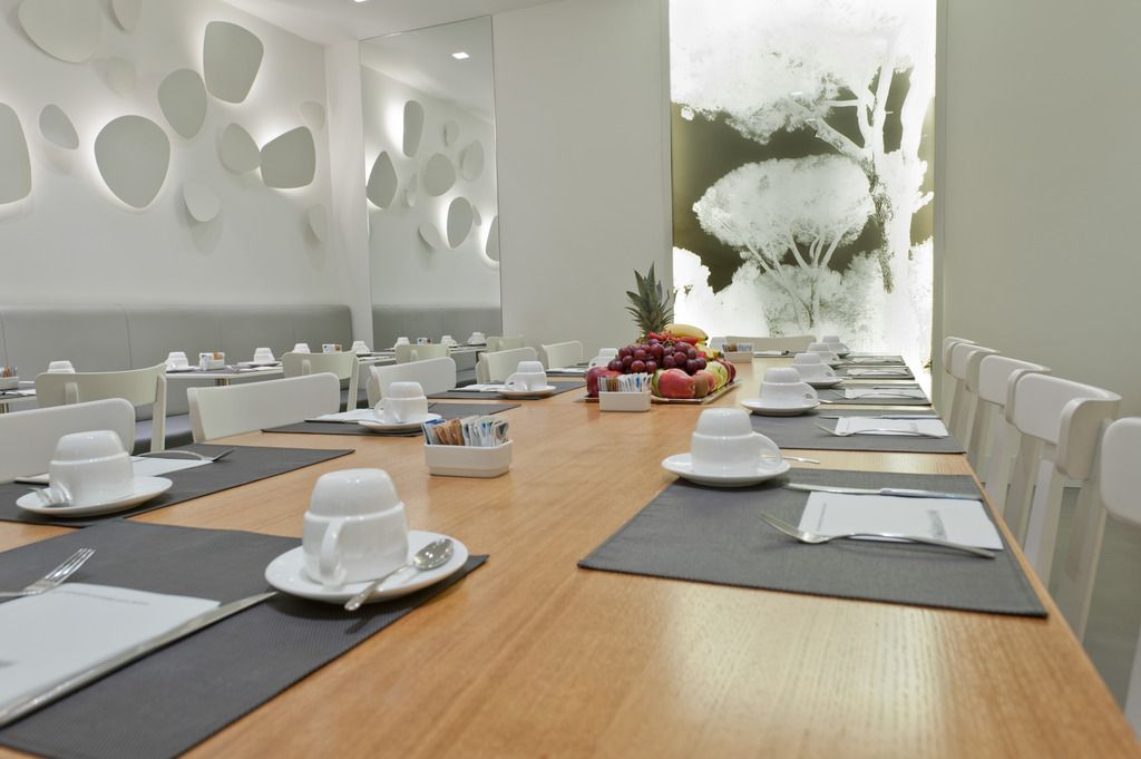 White, foto 7