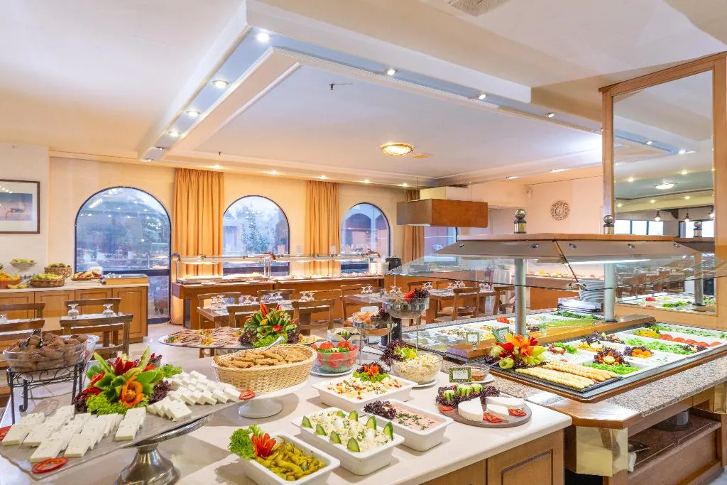 Mare Monte Beach Hotel