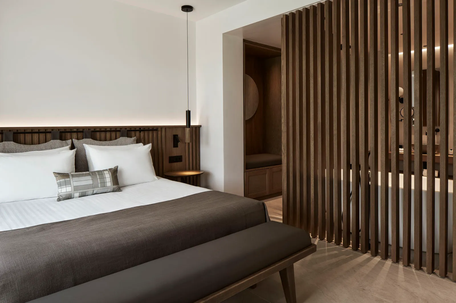 The Olivar Suites