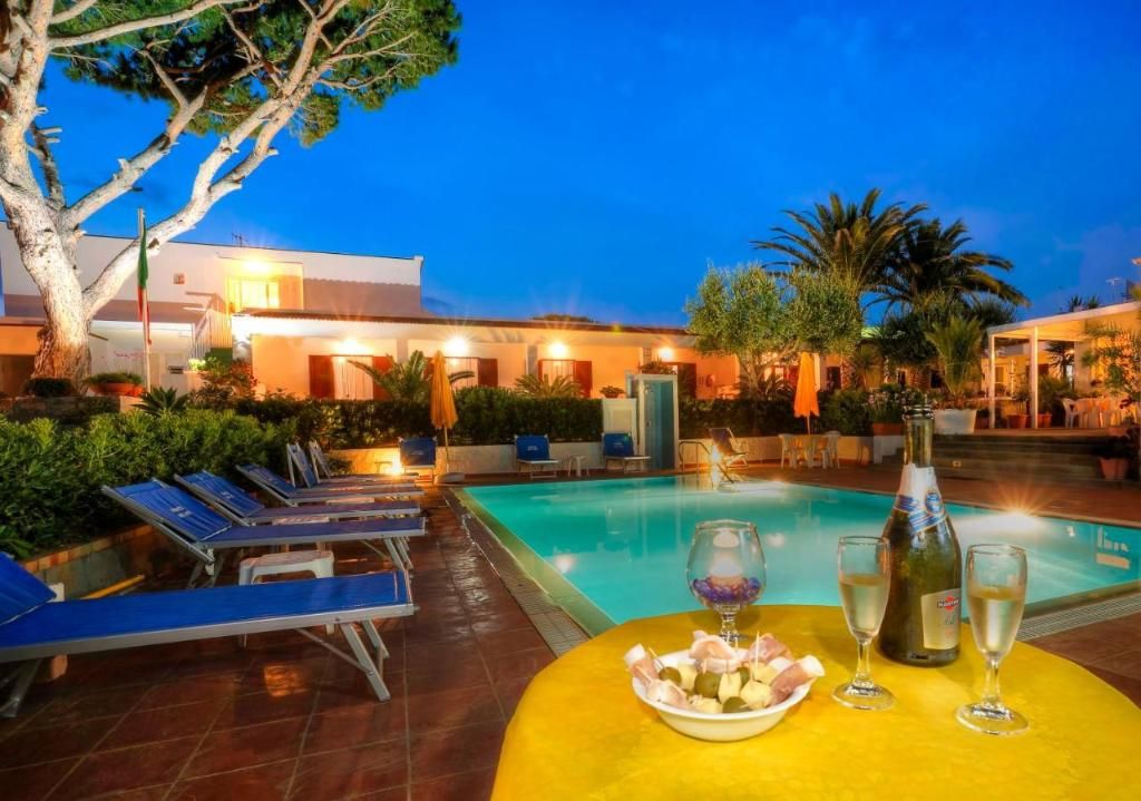 Hotel Villa Mena, foto 10