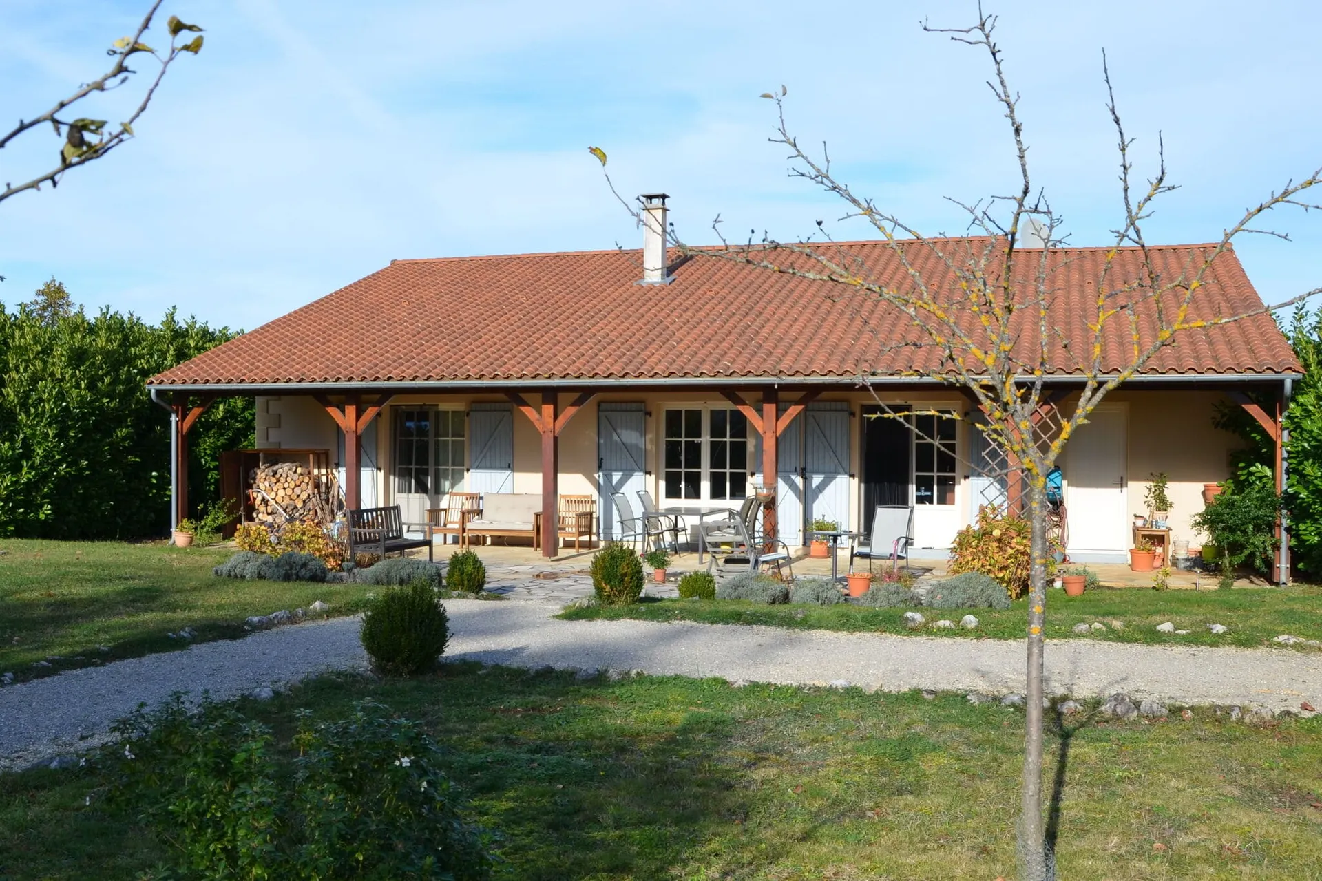 Exterieur vakantiehuis (zomer)
