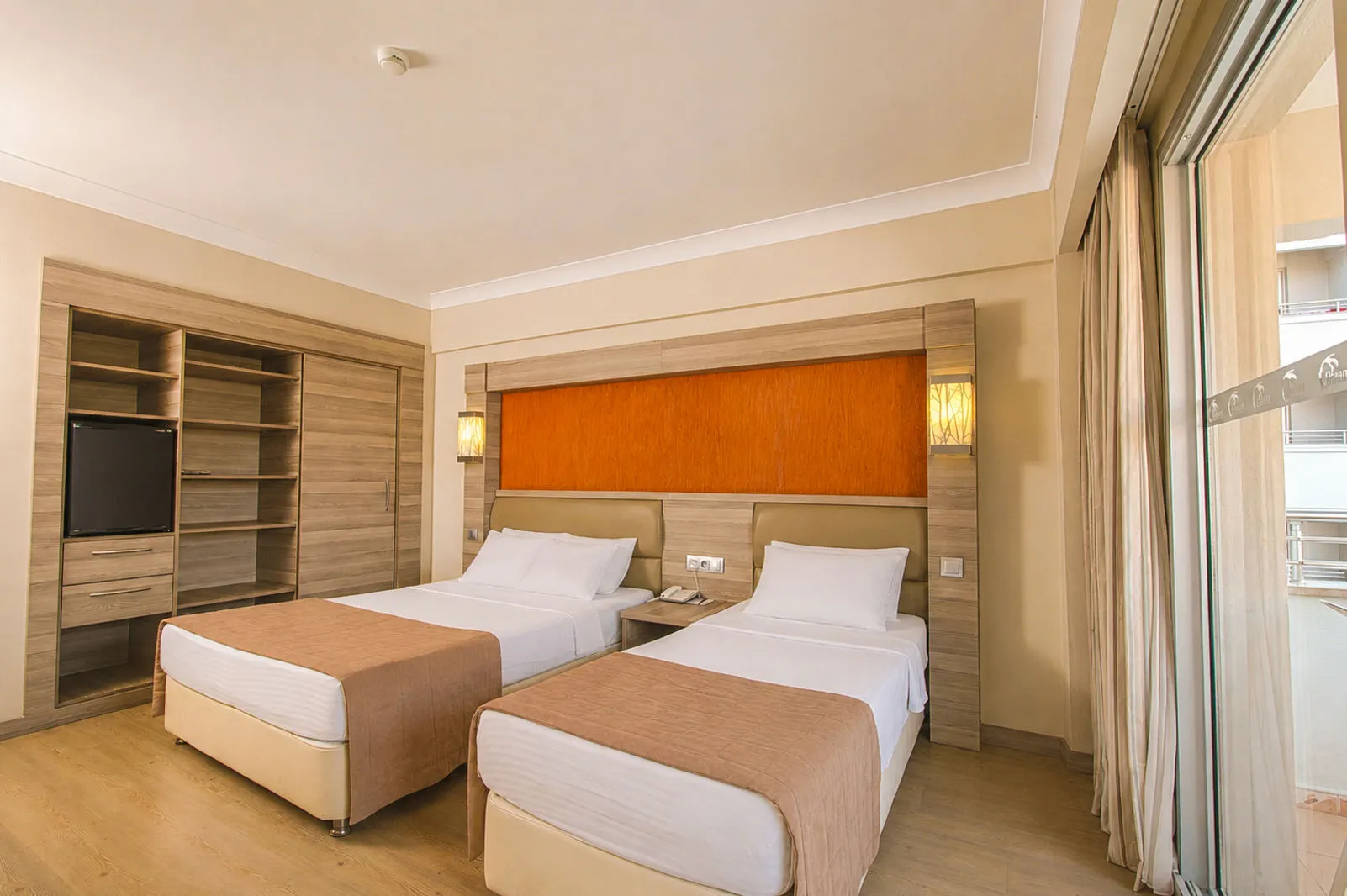 Banu Hotel
