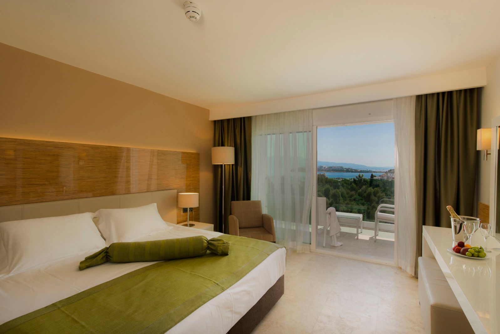 Bellazure Hotel, foto 4