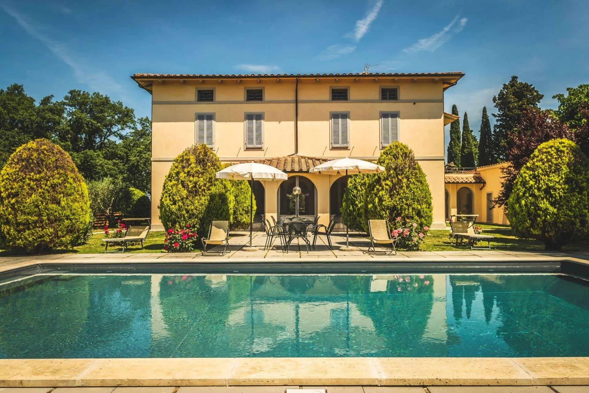 Poggio Falcone - villa en zwembad