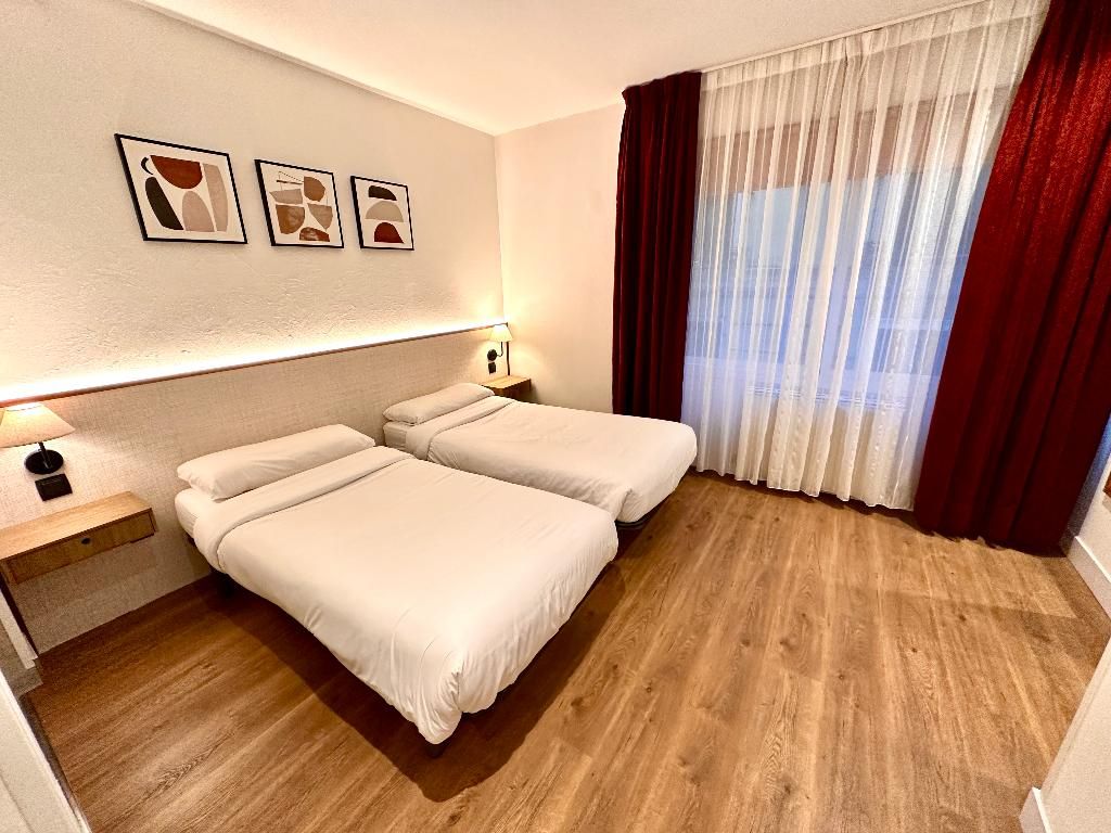 Far Home Gran Via, foto 11