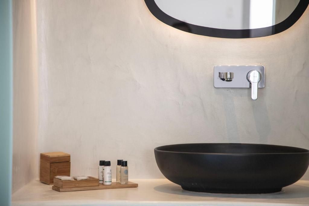 Caldera Cliff Illusion Suites, foto 12