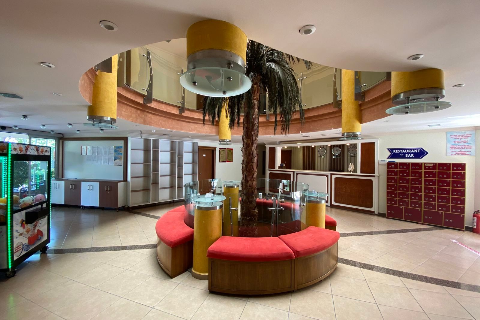 Club Karakas, foto 11
