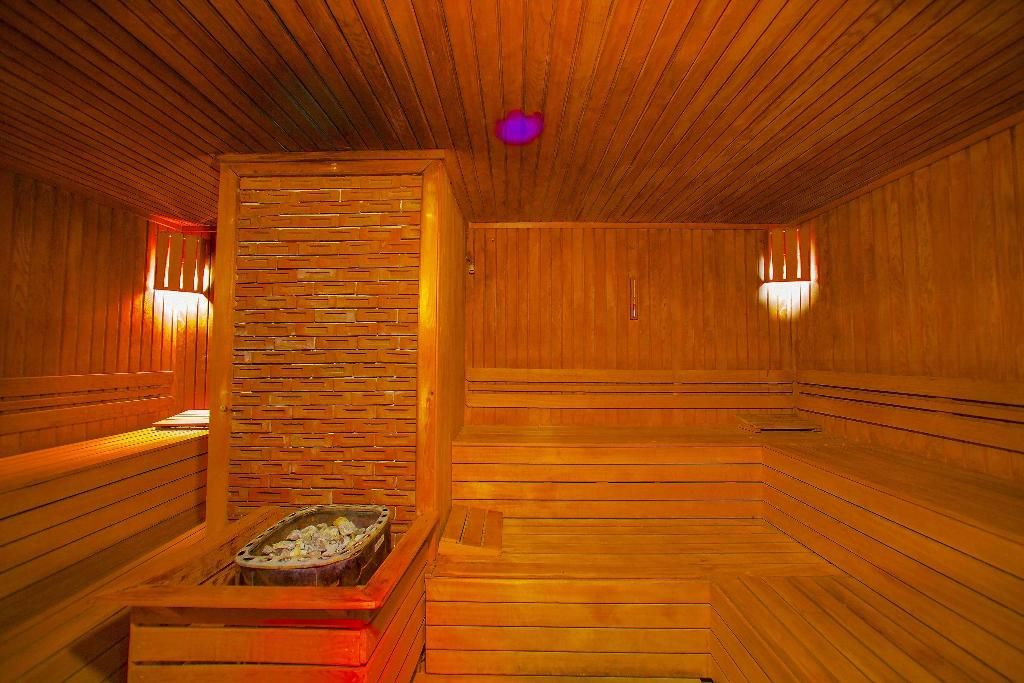 Ramada Hotel & Suites by Wyndham Istanbul Merter, foto 6