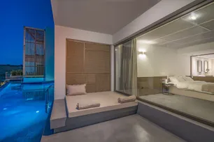 Zante Maris Suites