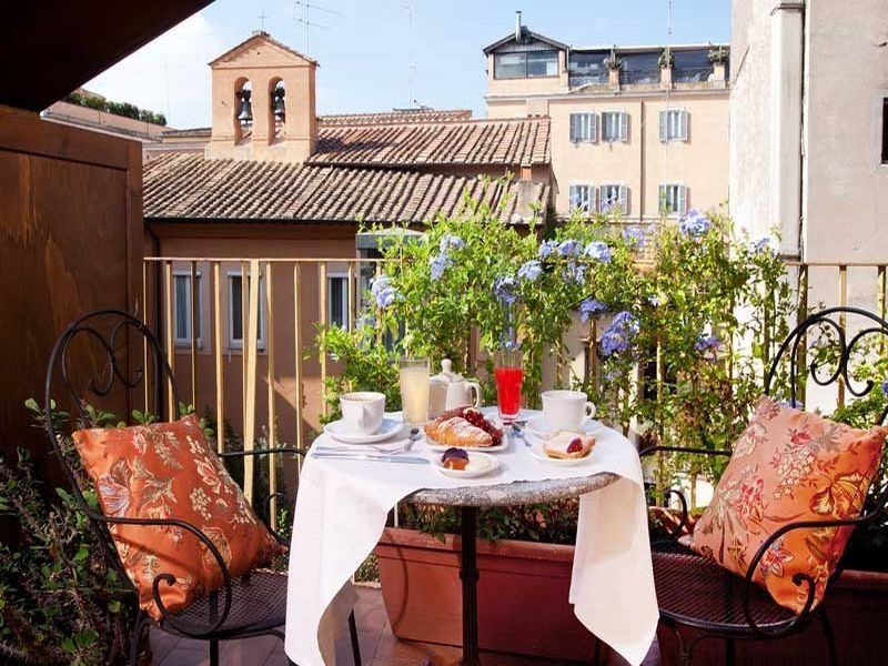 Pantheon Inn, foto 12