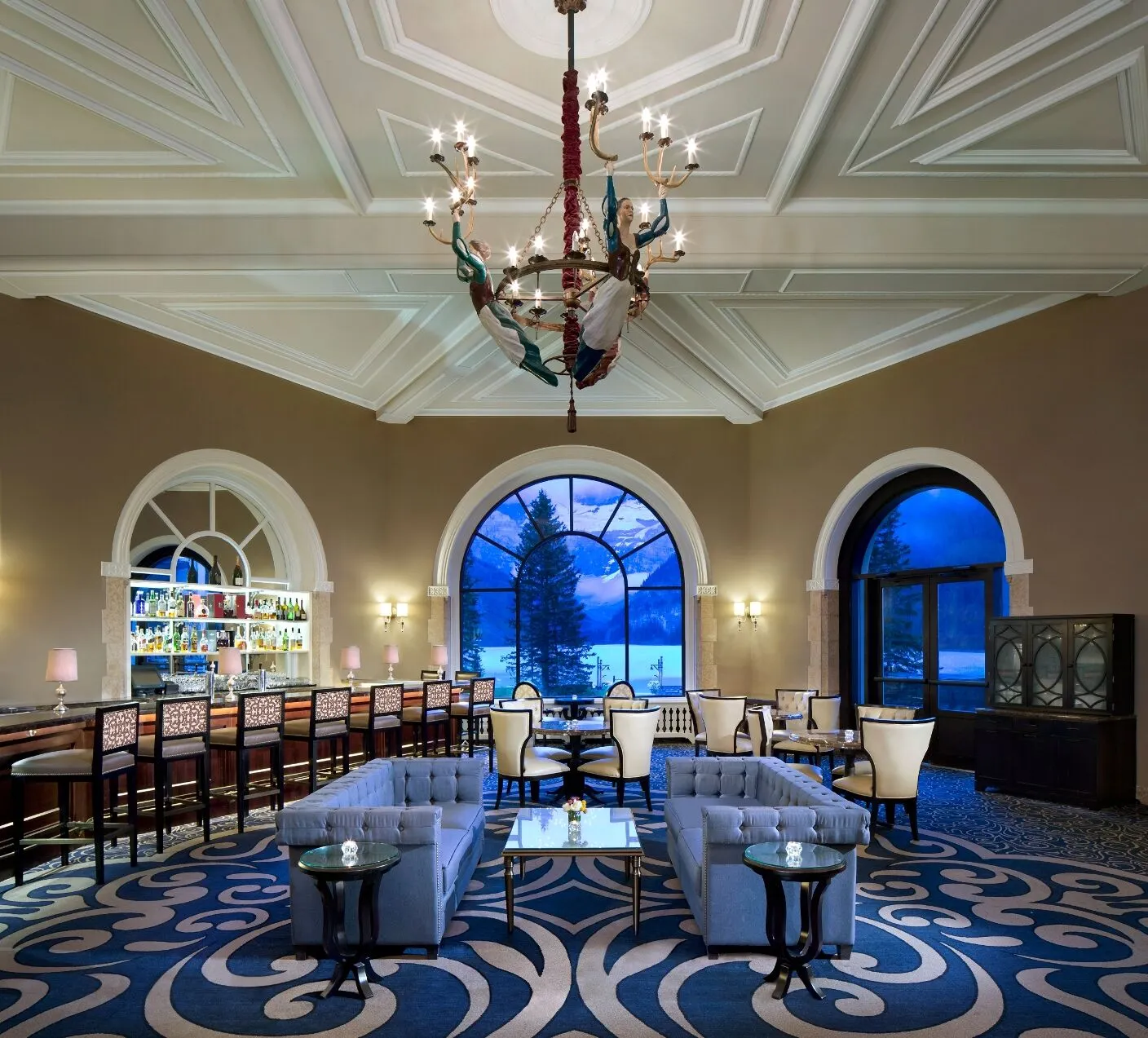Lounge bar