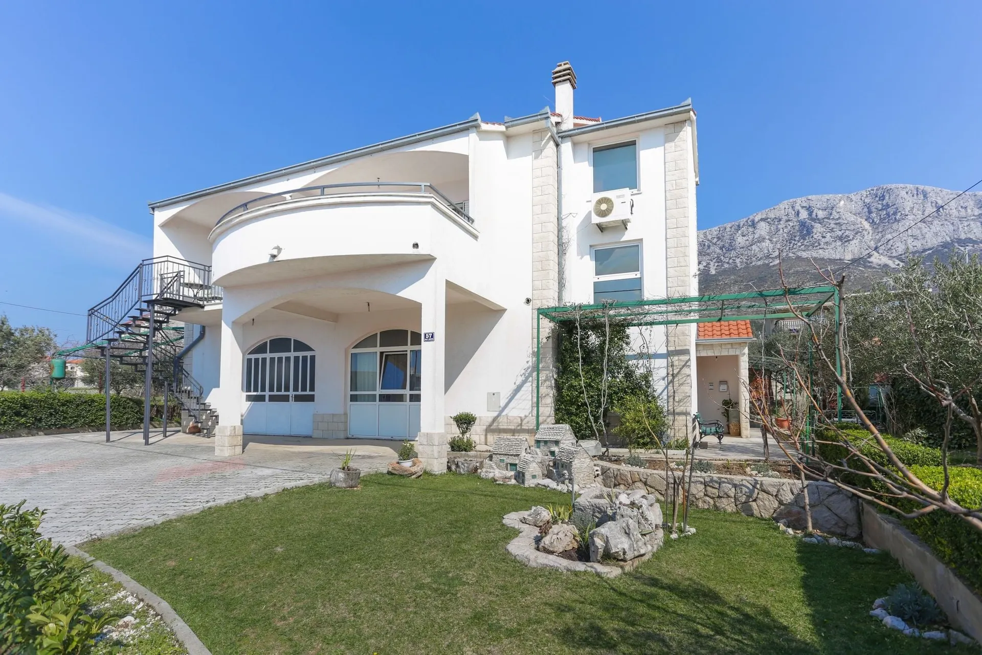Extérieur maison de vacances (été)